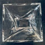 Superb vase in Sèvres crystal with a magnificent transparency.