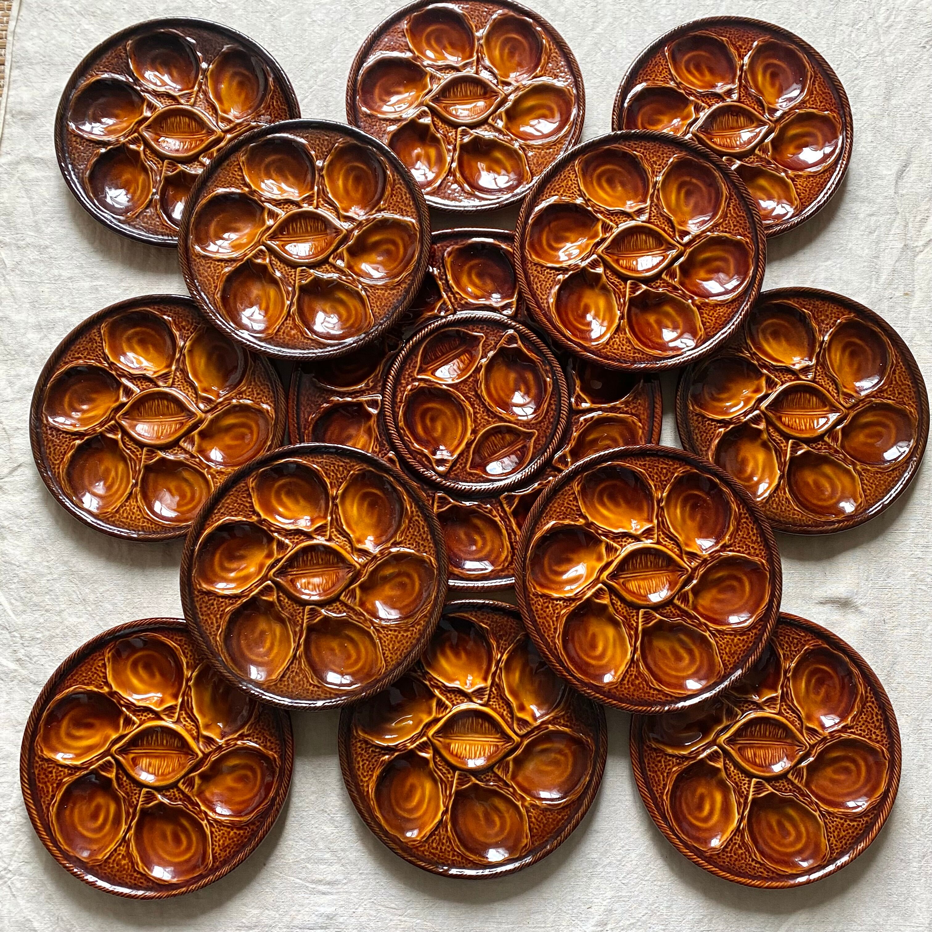 St Clément ceramic oyster service