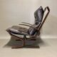 Fauteuil cuir 2 "design scandinave" 1950.