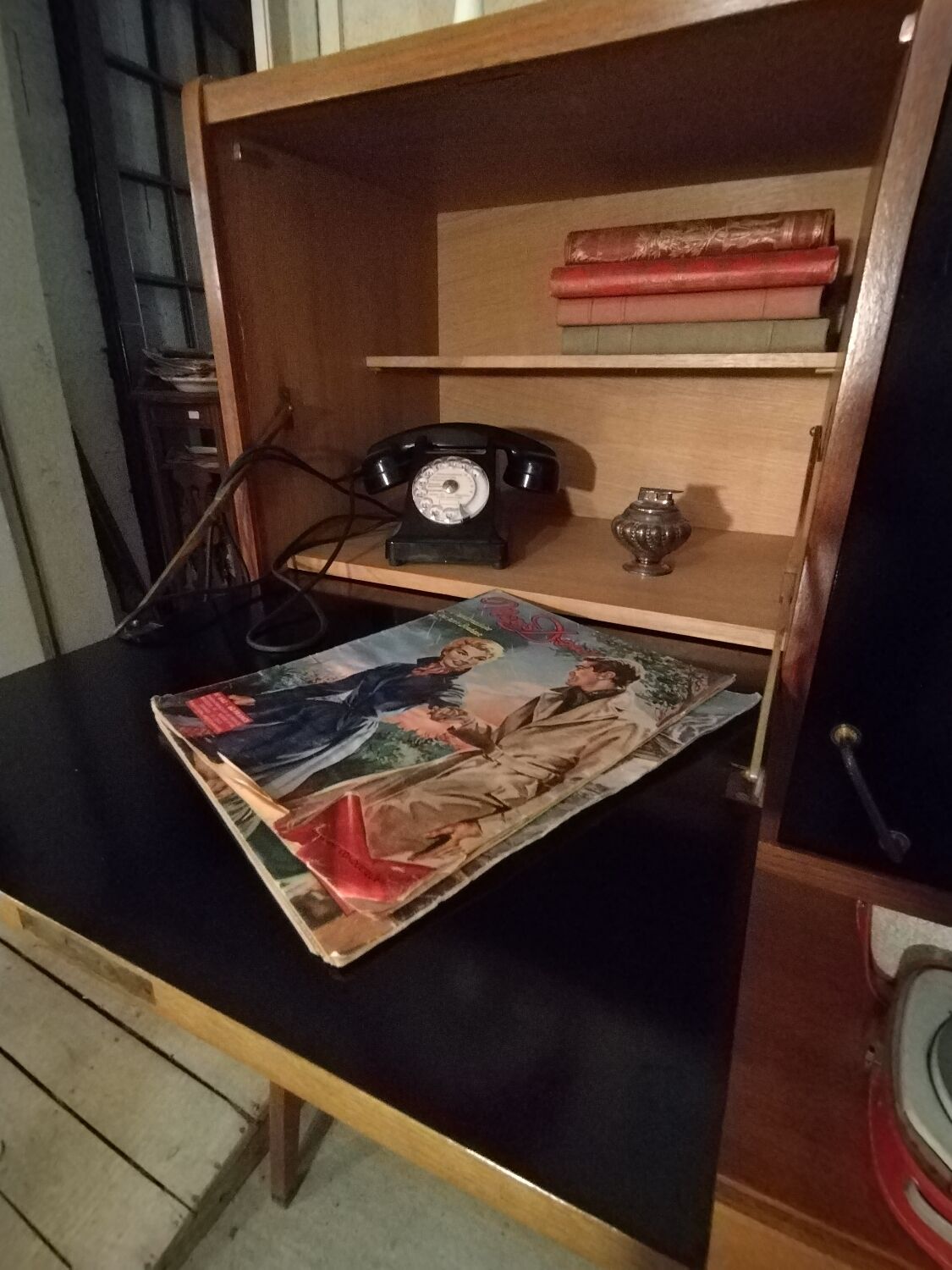 Pure 60s Scandinavian furniture