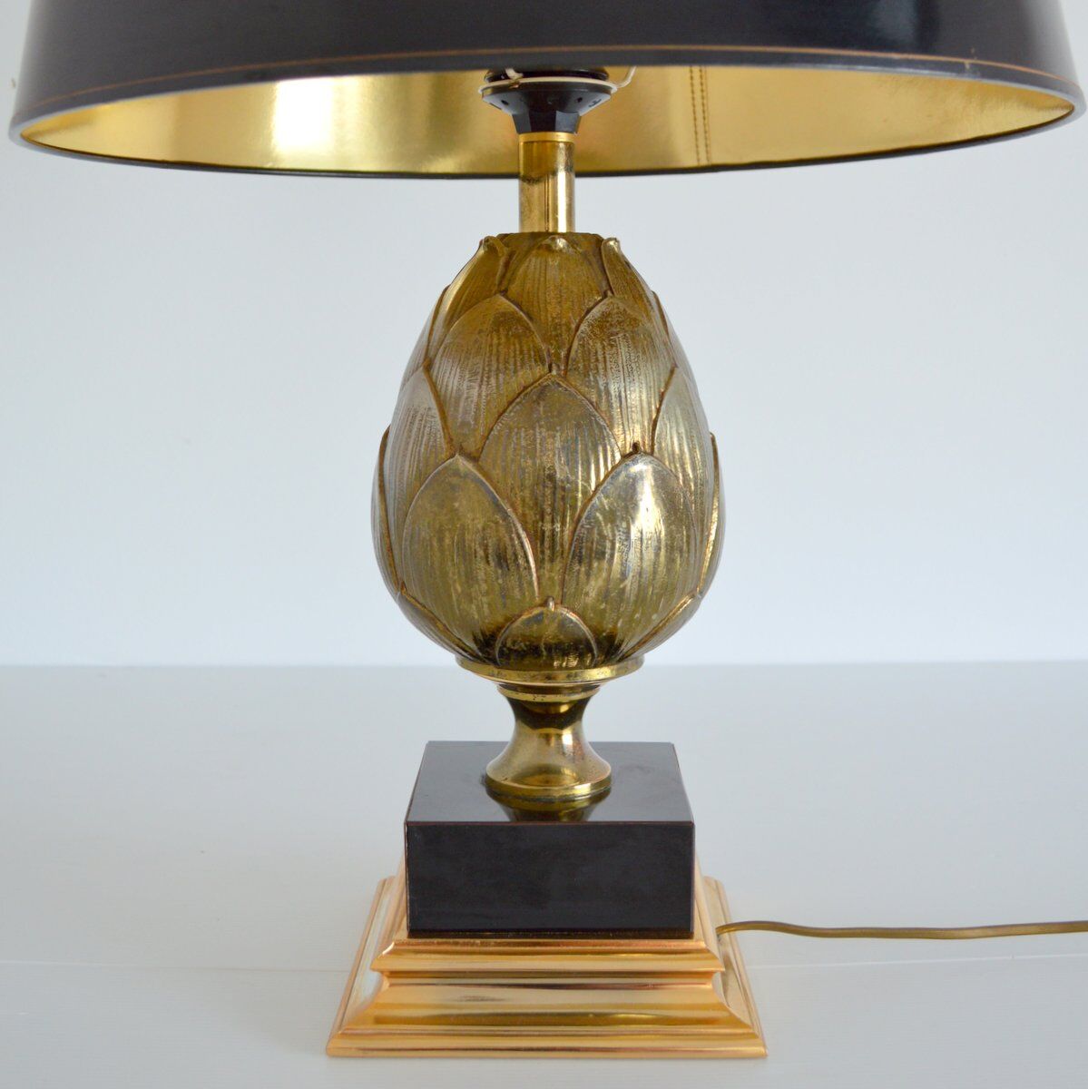 Vintage artichoke gold table lamp 1970