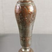 PAIRE DE BOUGEOIRS ANCIENS