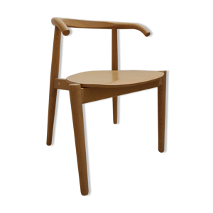 Chaise en bois massif