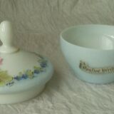 BONBONNIERE VERITABLE OPALINE DECOVERRE PARIS SIGNEE