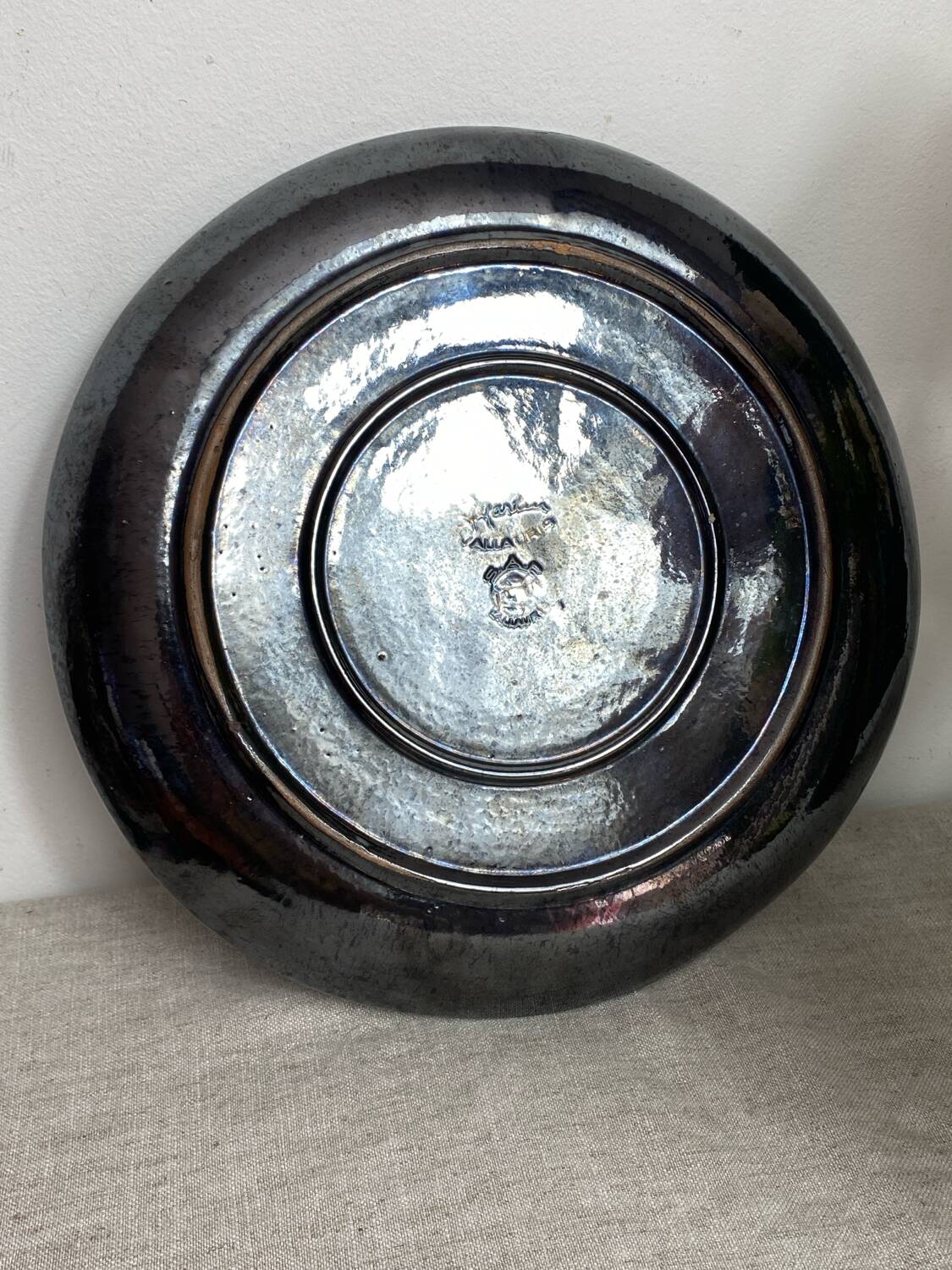 Round iridescent ceramic dish Vallauris