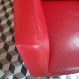 Poltrona Frau Chancellor President red office chair with wheels