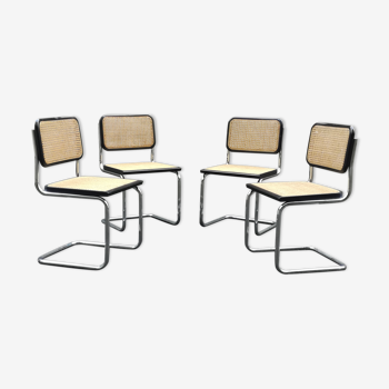 Série de 4 chaises modèle B32 de Marcel Breuer