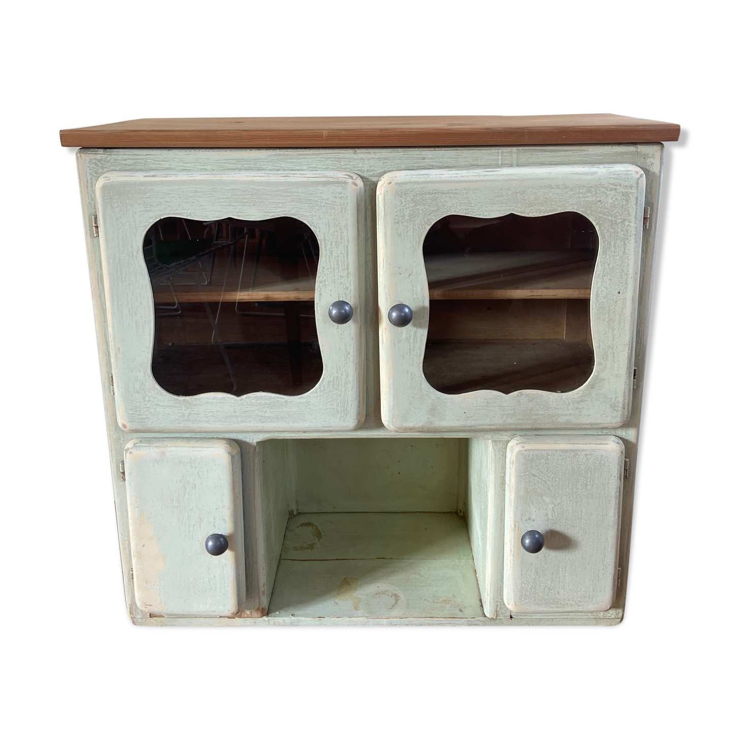 Buffet mado 1960