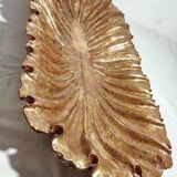 Centro de mesa de madera y pan de oro. España, 1930s.