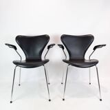 Seven Chairs With Armrests Model 3207 In Black Leather Arne Jacobsen & Fritz Hansen