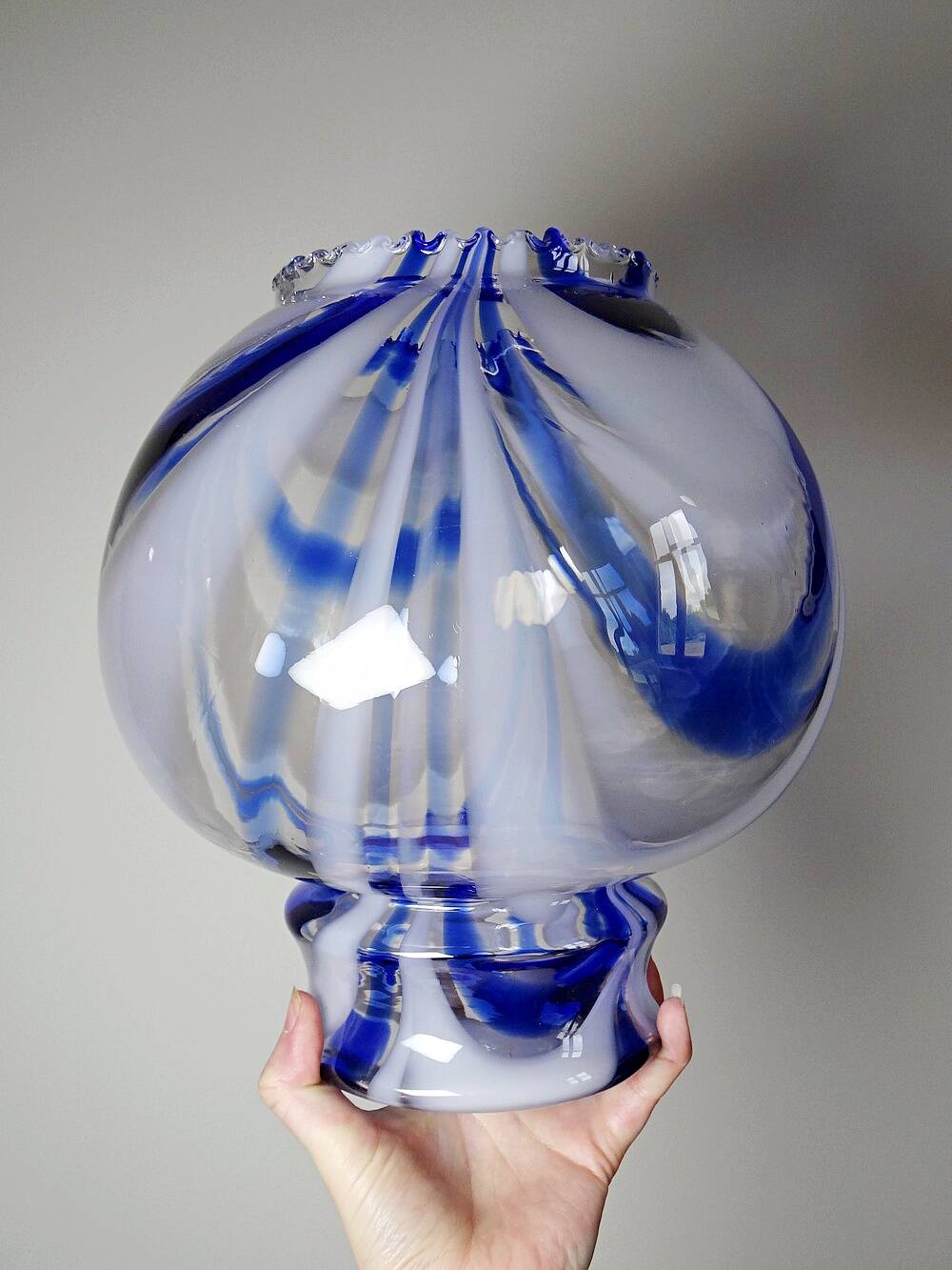 Large vintage Murano glass light globe from the 60s-70s attributed to Mor