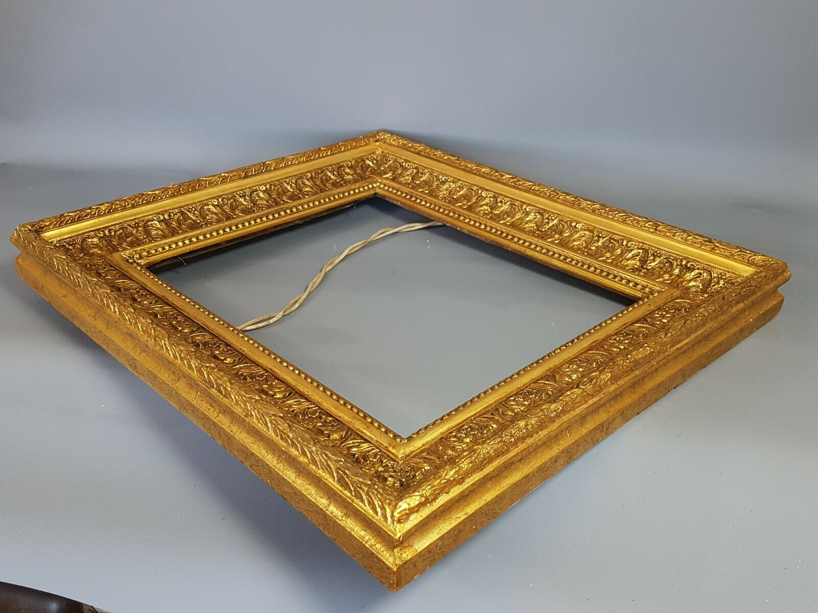 Old frame around 1850 wood - stucco, beaded interior edges, 52x48 hardwood 38x32 cm SB