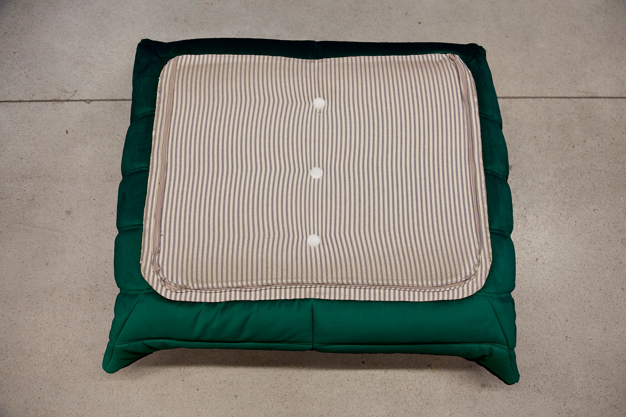 Togo sofa set model designed by Michel Ducaroy 1973