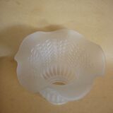 Paire de tulipes en verre moulé pressé 1900