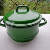 Enameled sheet metal casserole dish