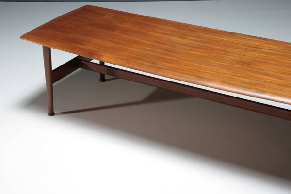 Grande table basse scandinave en teck, 1960s