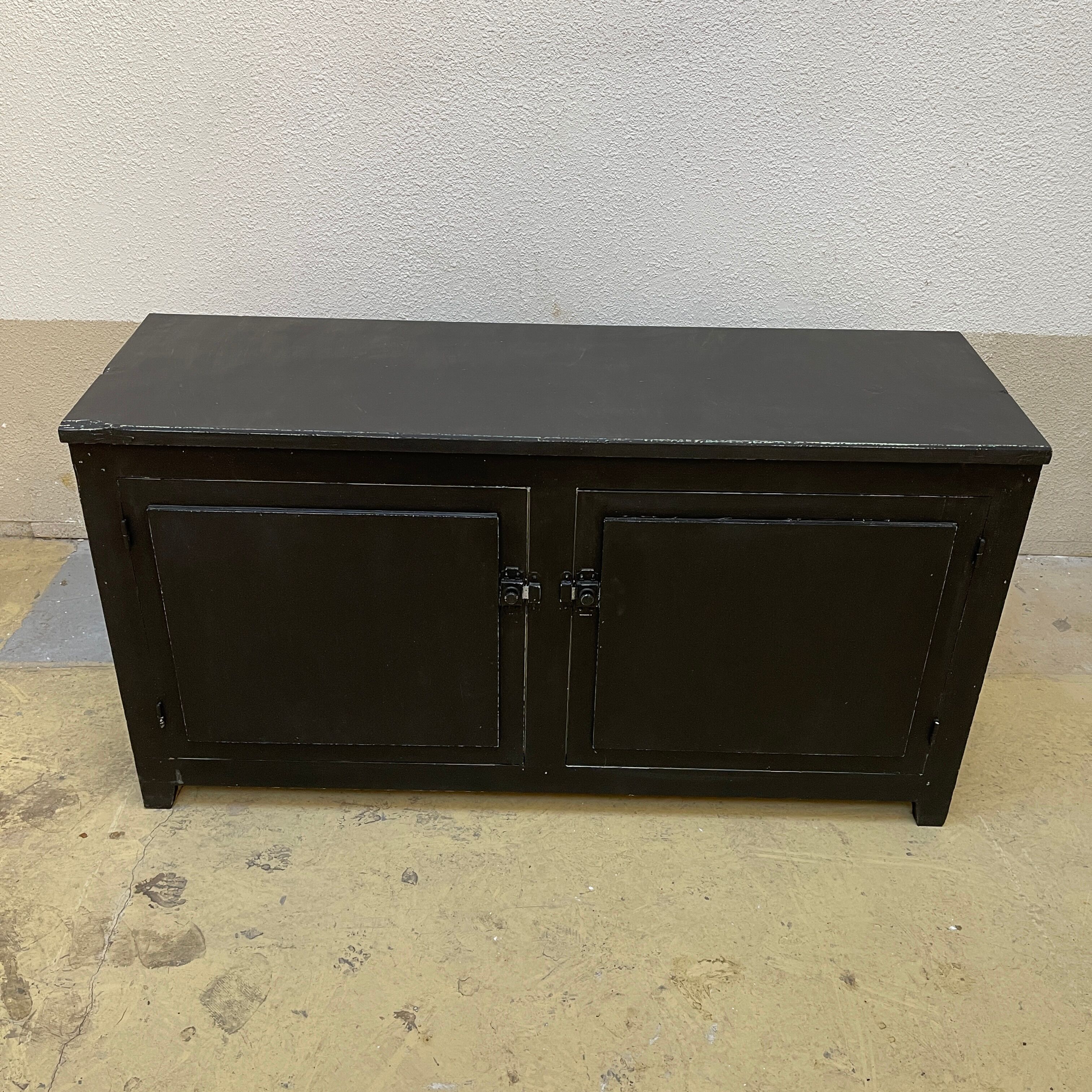 Commercial display cabinet