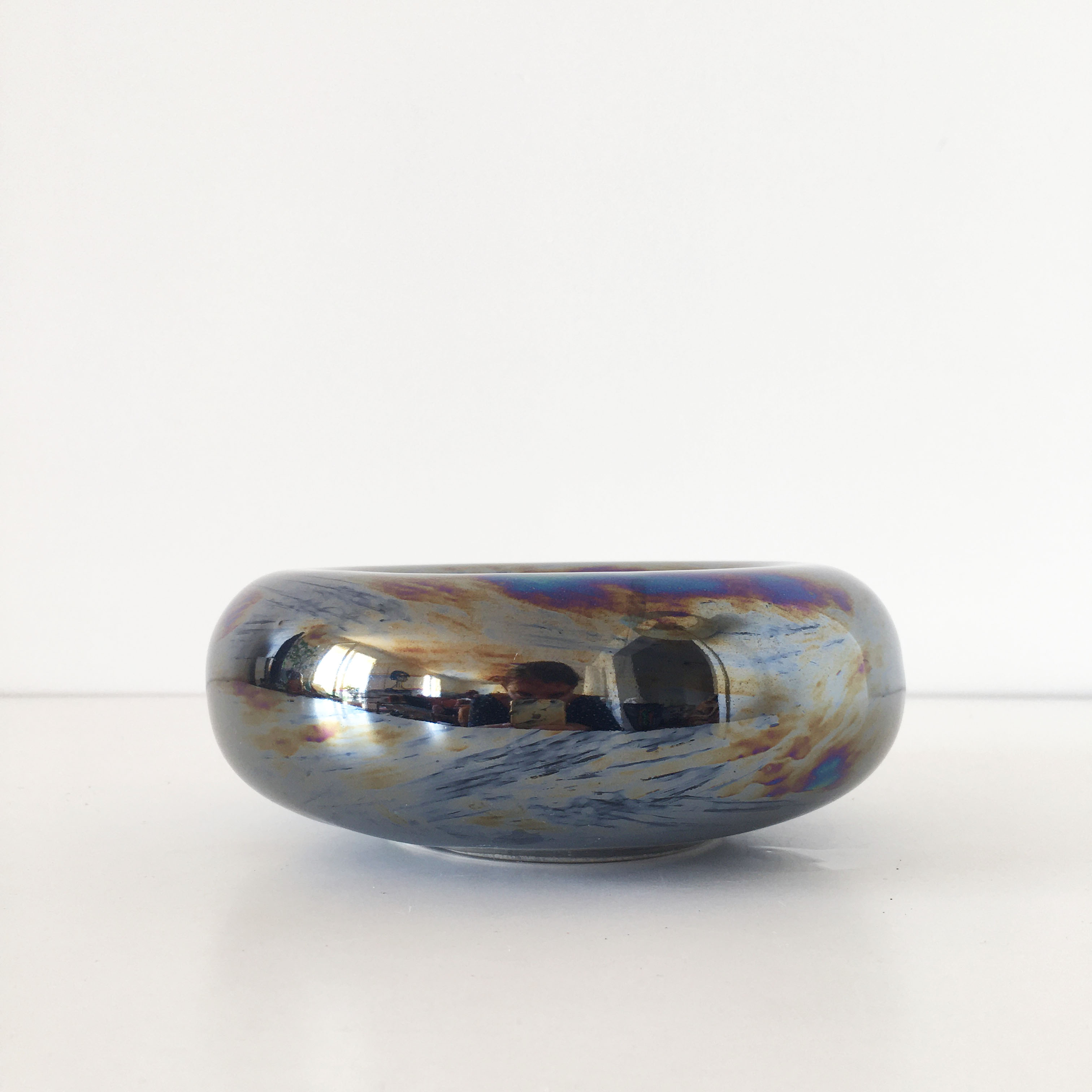 Ceramic silver enamel ashtray