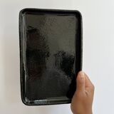 Deep black plate