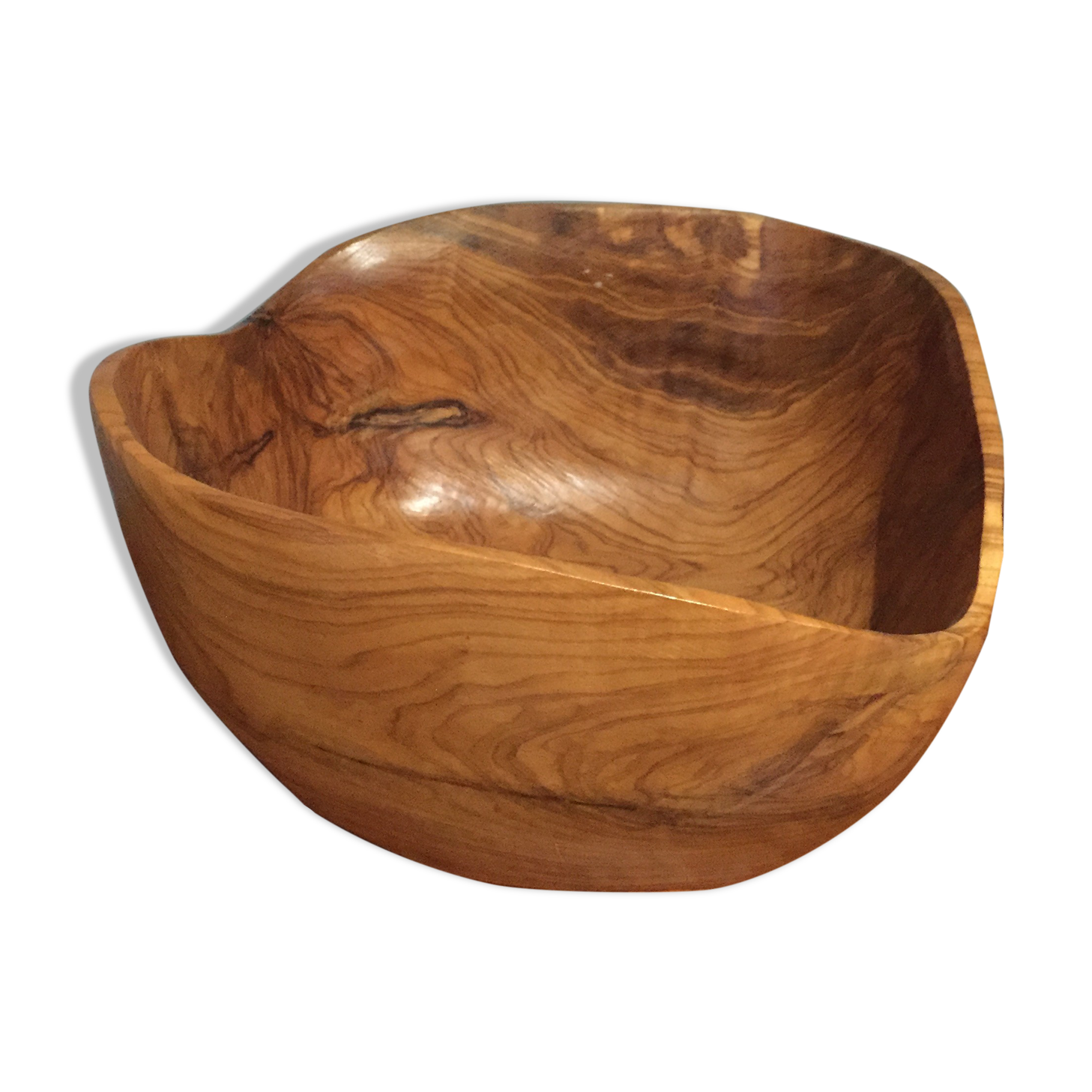 Salad bowl in olive tree of Vallauris signed Tony Bain