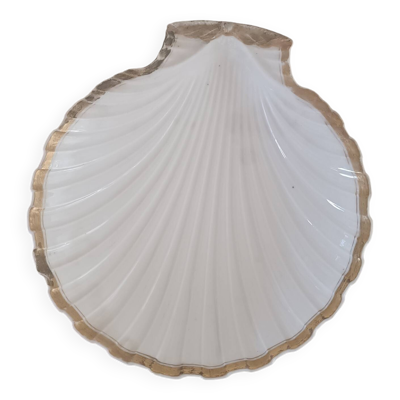 Coupe en forme de coquille en porcelaine de Paris