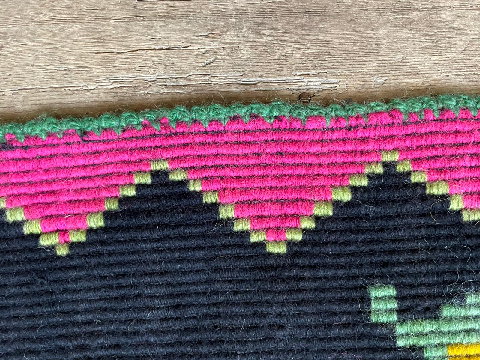 Romanian vintage carpet with delicate flowers 258x138cm