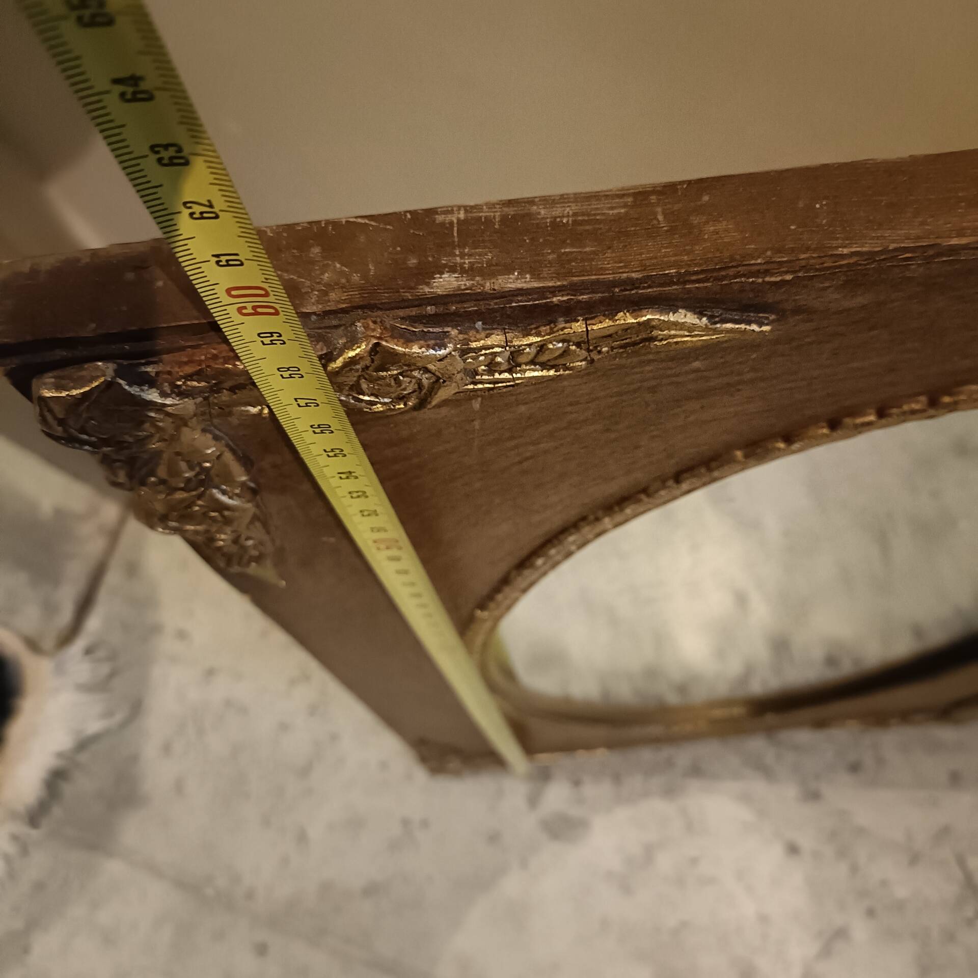 Oval and gold Art Deco mirror