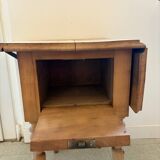 Dressing table with flaps, sandblasted.