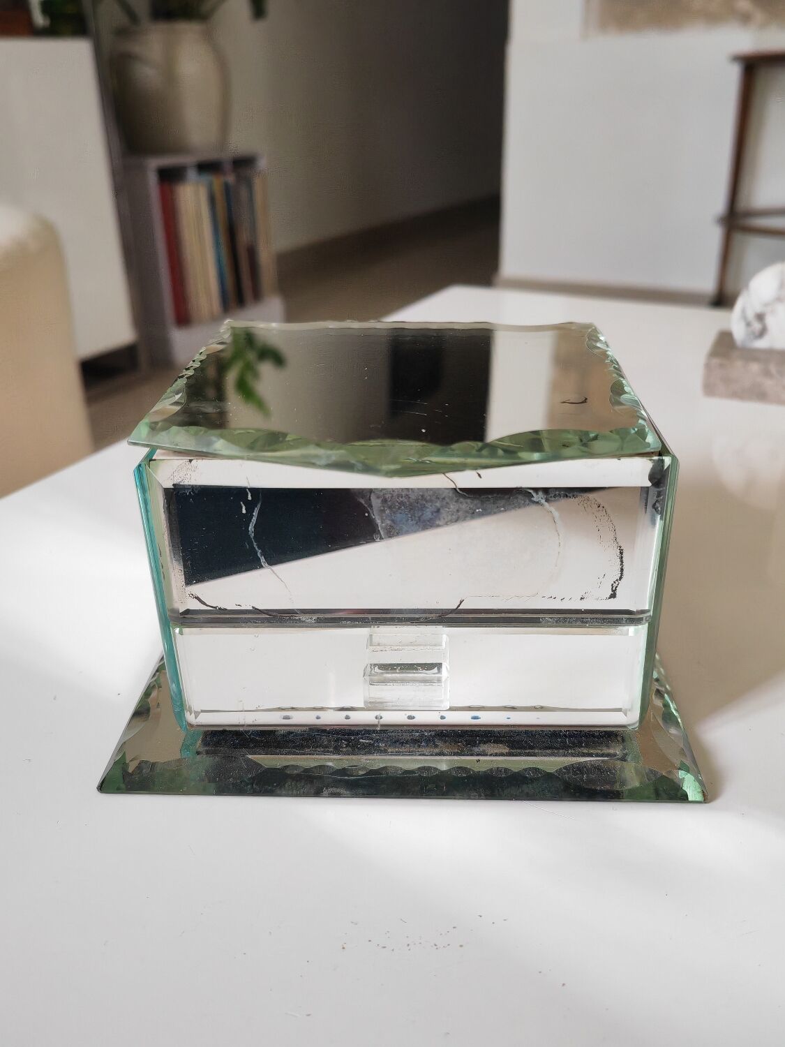 Mirror jewelry box