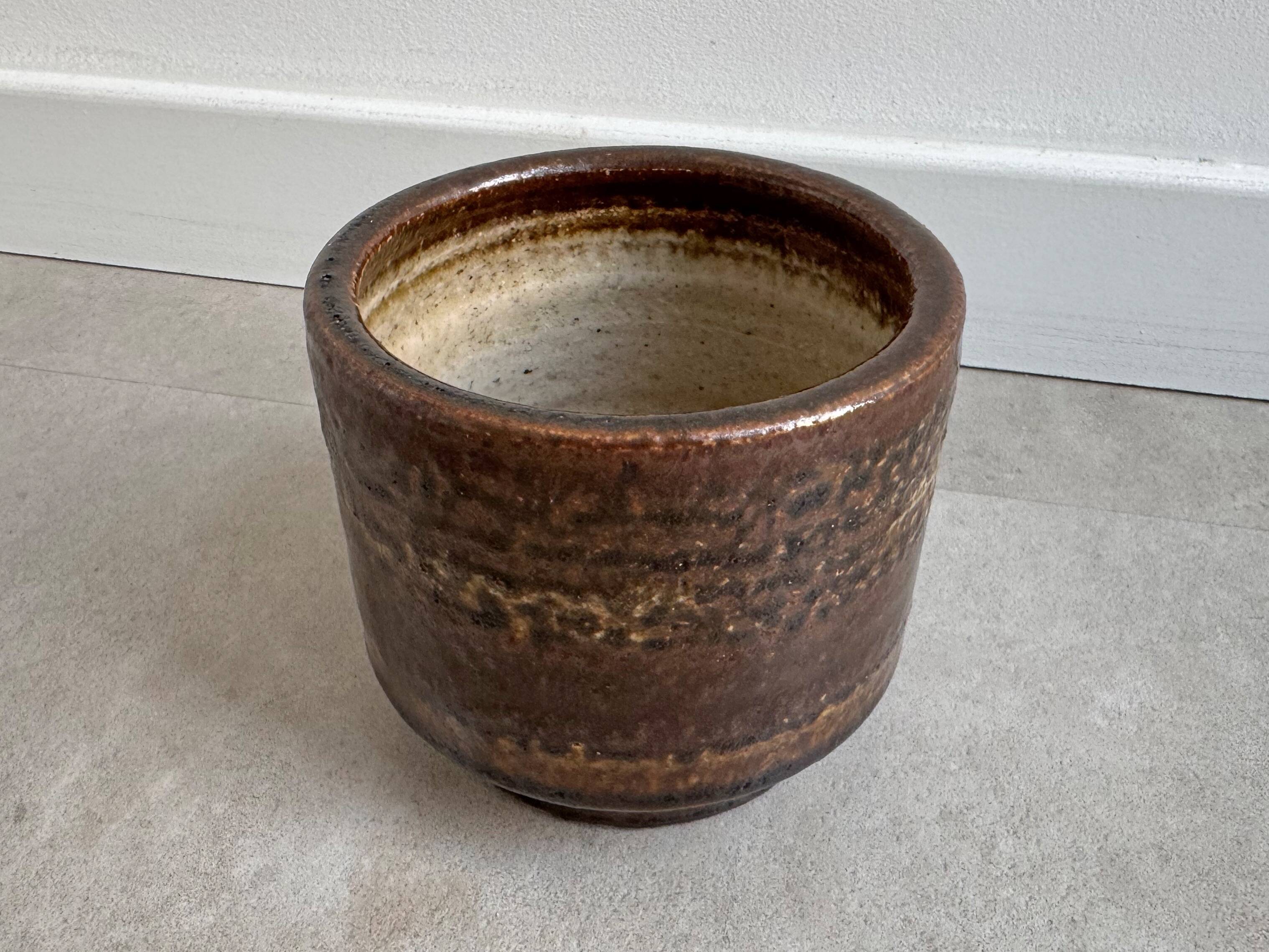 Vintage Zaalberg pottery ceramic planter