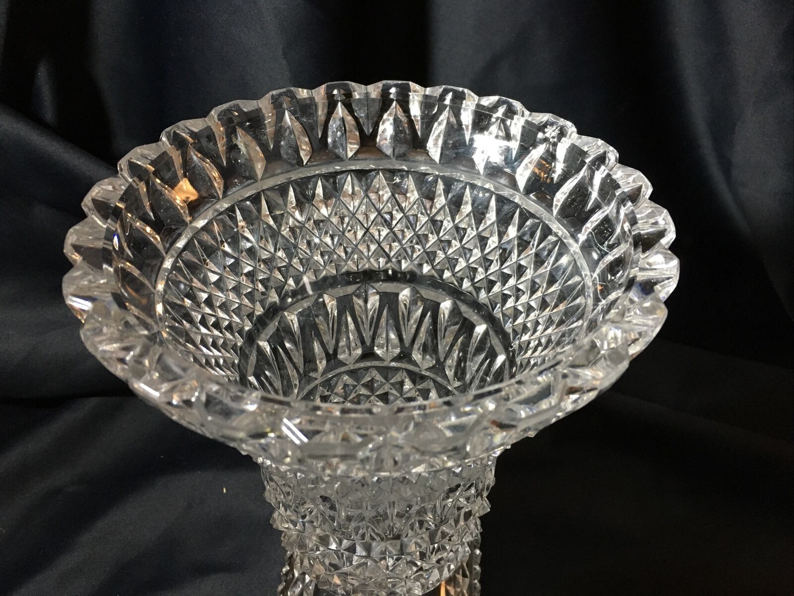 Vase Medicis foot shower crystal cut diamond tip