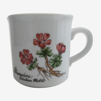 Tasse mug en porcelaine fine motif  primevère