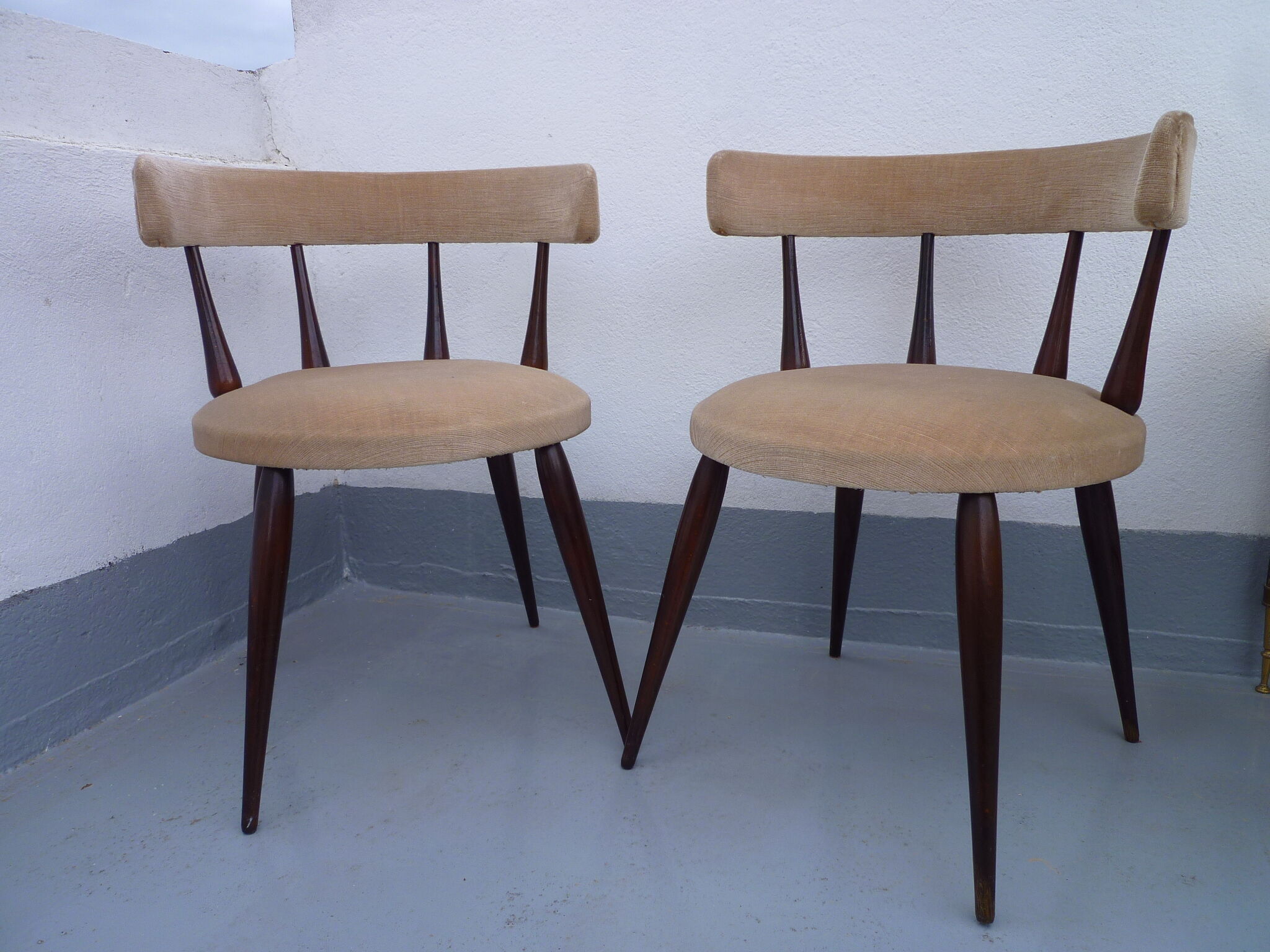 Cocktail armchair duo