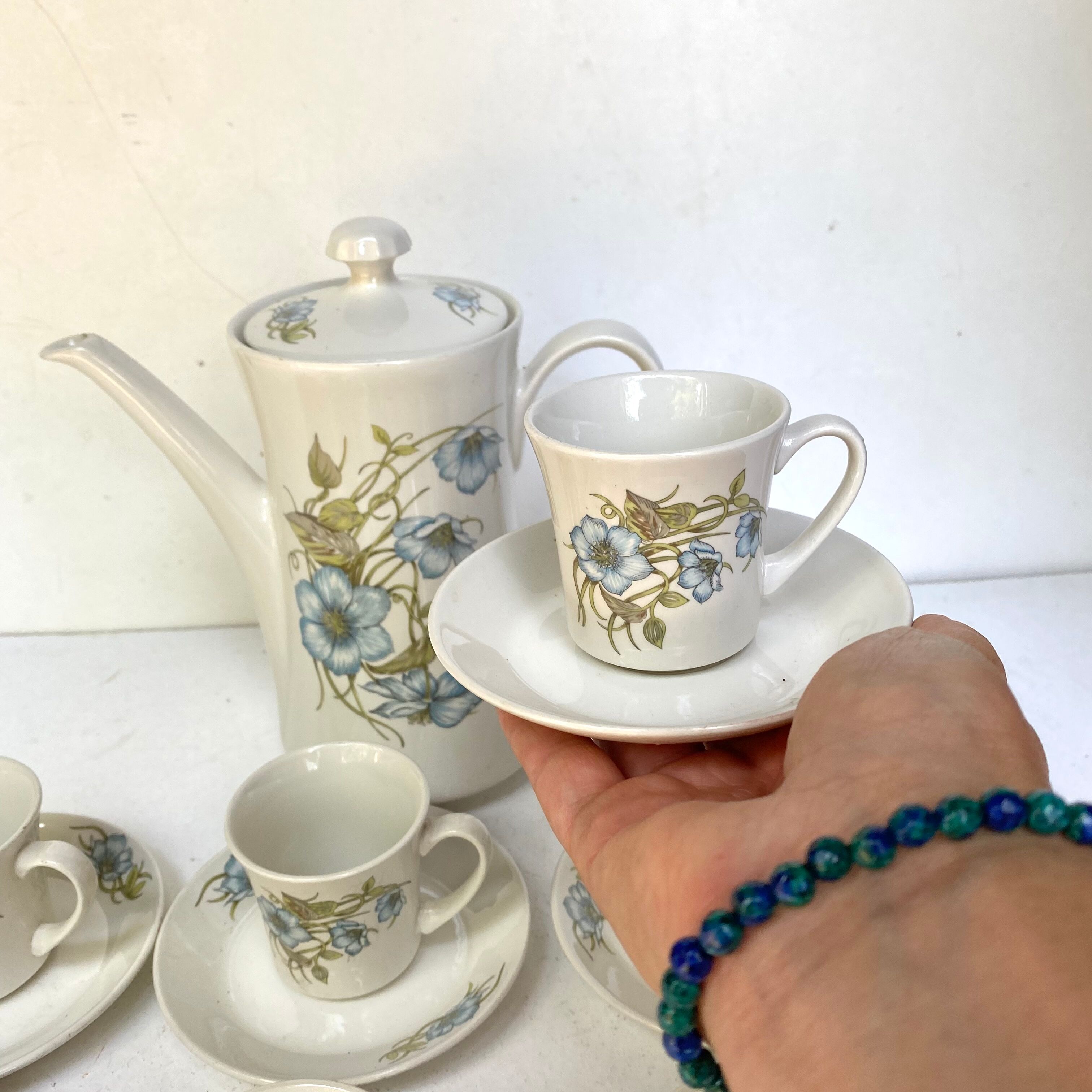 Porcelain tea or coffee service