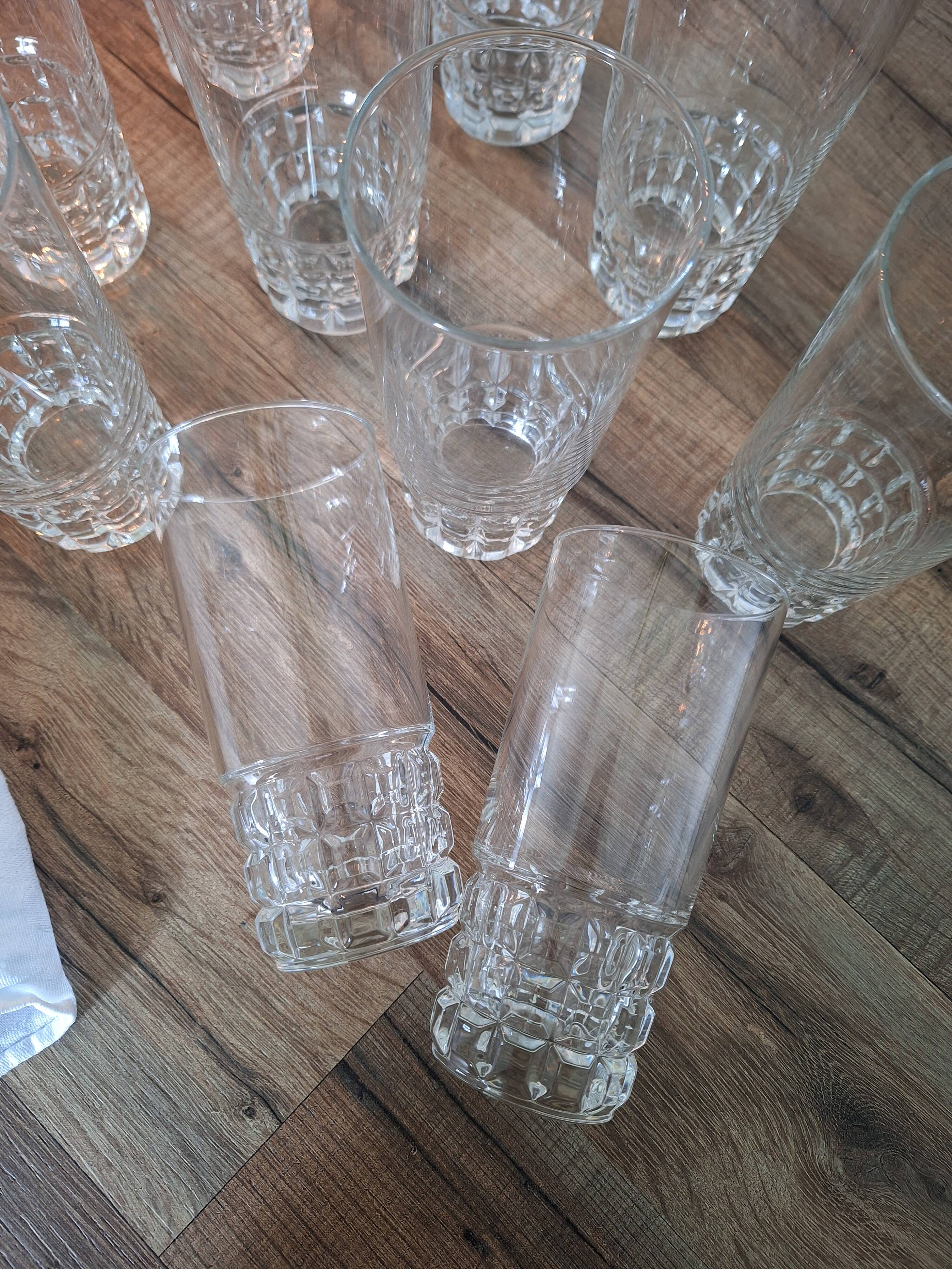 10 vintage water or aperitif glasses