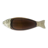 Fish cutting board