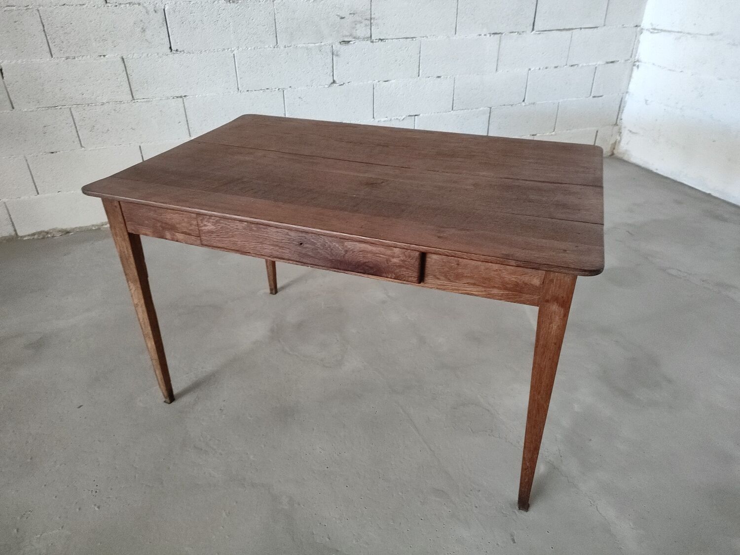Vintage desk table