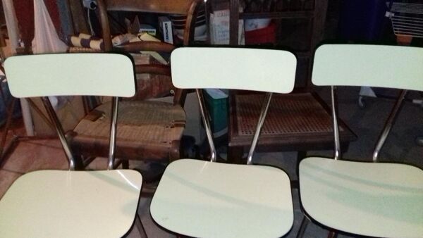 Lot de 3 chaises en formica vintage