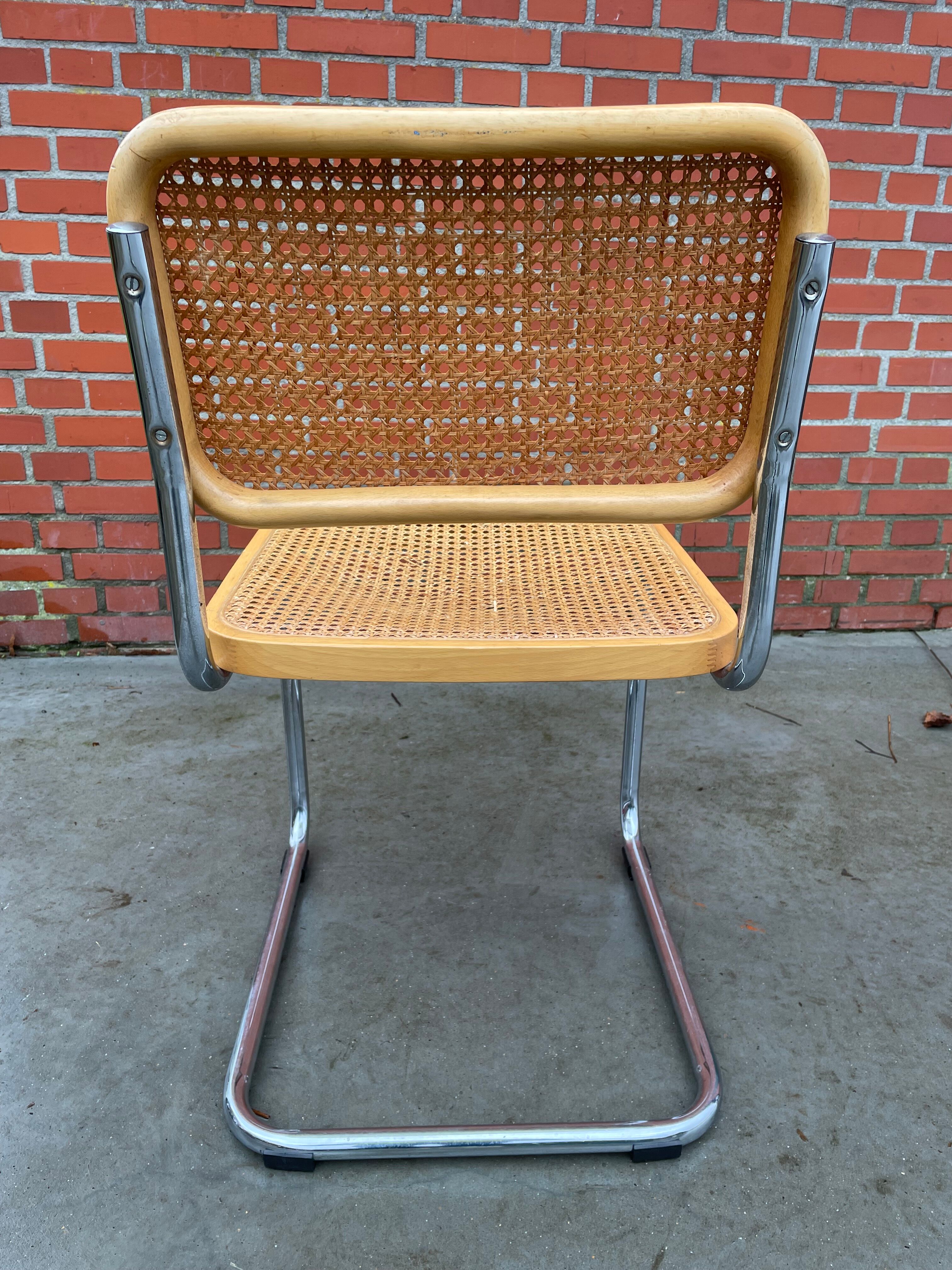 Cesca design chair b32 model