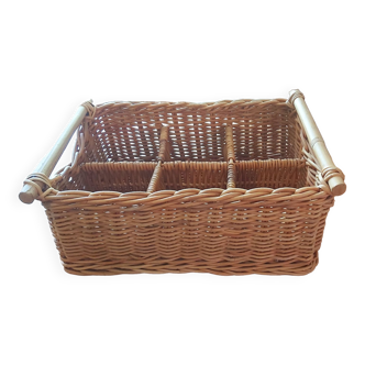 Locker basket
