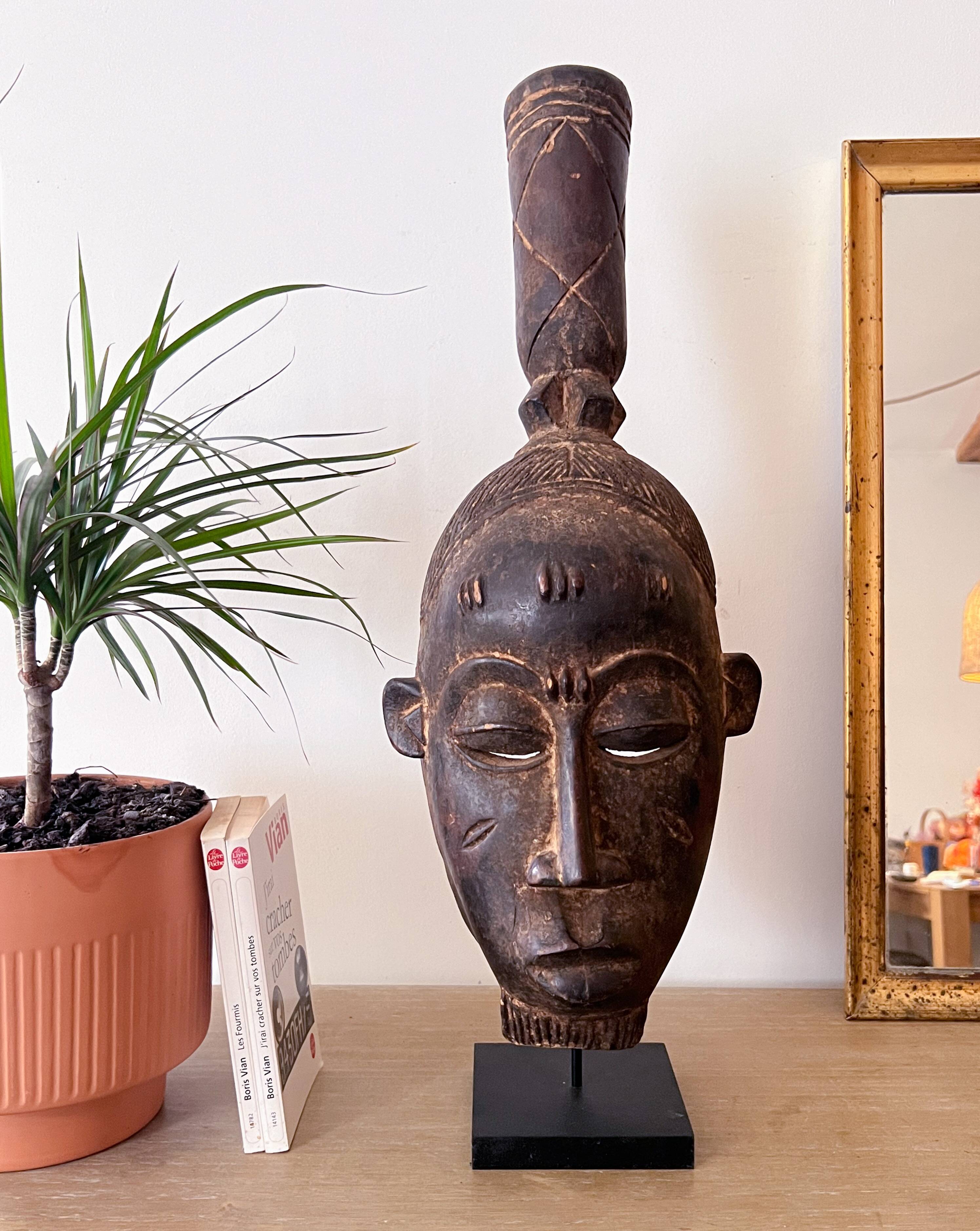Wooden Yaouré mask (Ivory Coast)