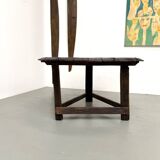 Round table in popular oak, circa 1880.