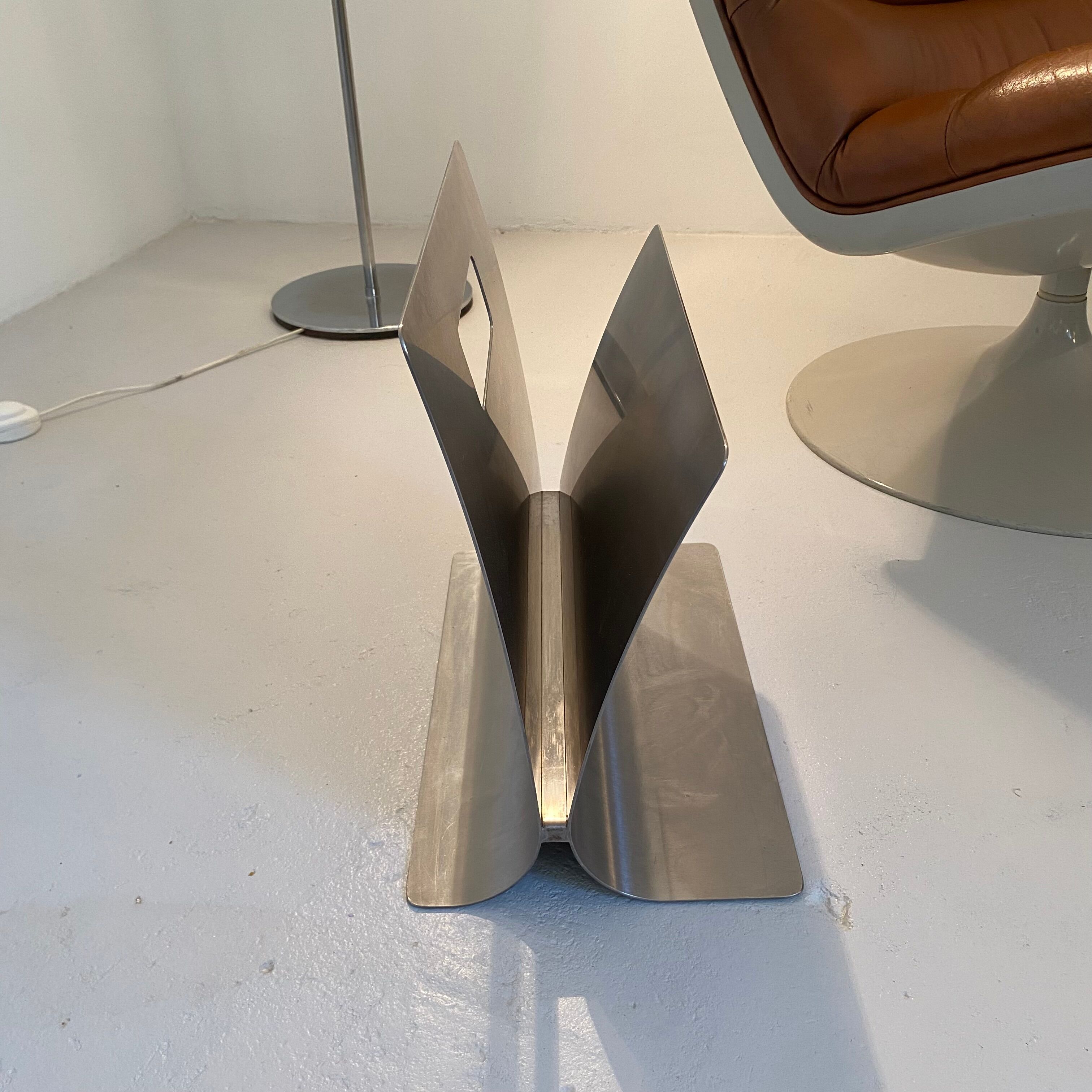 François Monnet design magazine rack, Monnet editions, manufactured by Uginox 1972