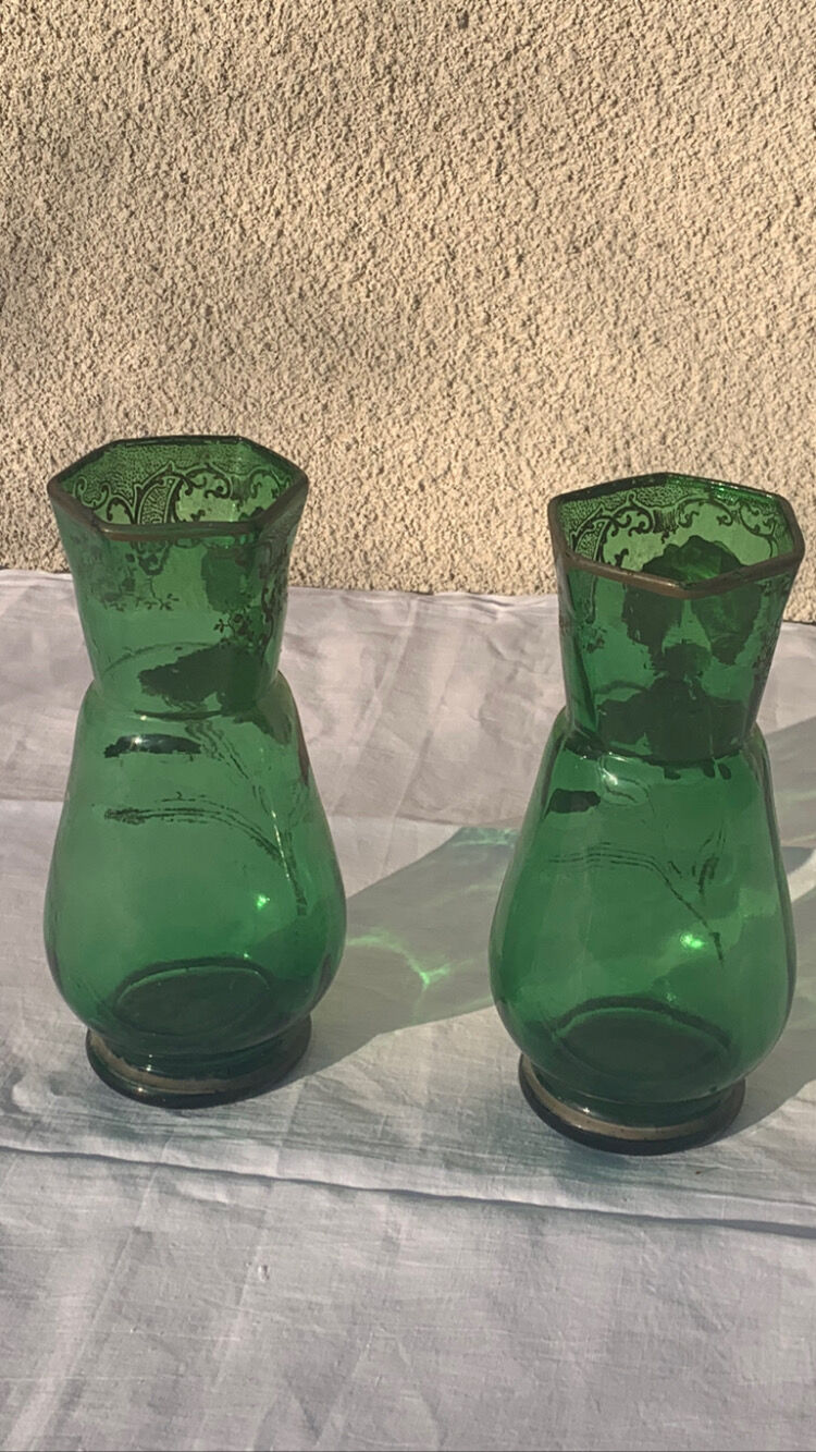 Pair of iris vases gilded transparent glass green and iris hand painted art nouveau, collector