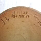 Handmade one-litre sandstone pitcher