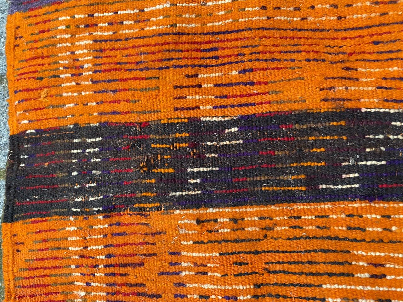 Moroccan handmade antique tribal rug 124x142 cm