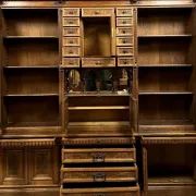 Important double-sided display case – Renaissance style – Walnut and burl