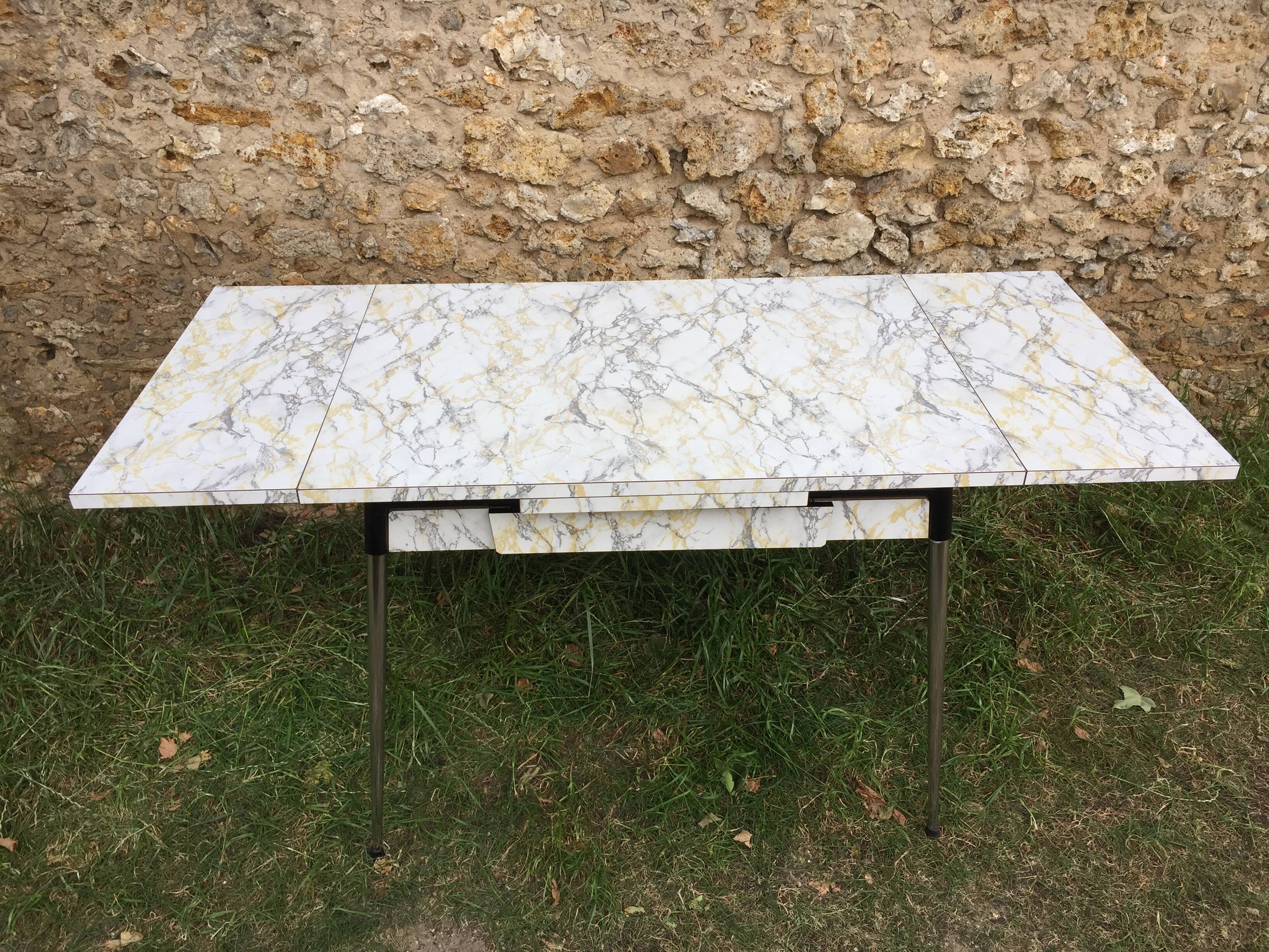 Formica white marble effect table