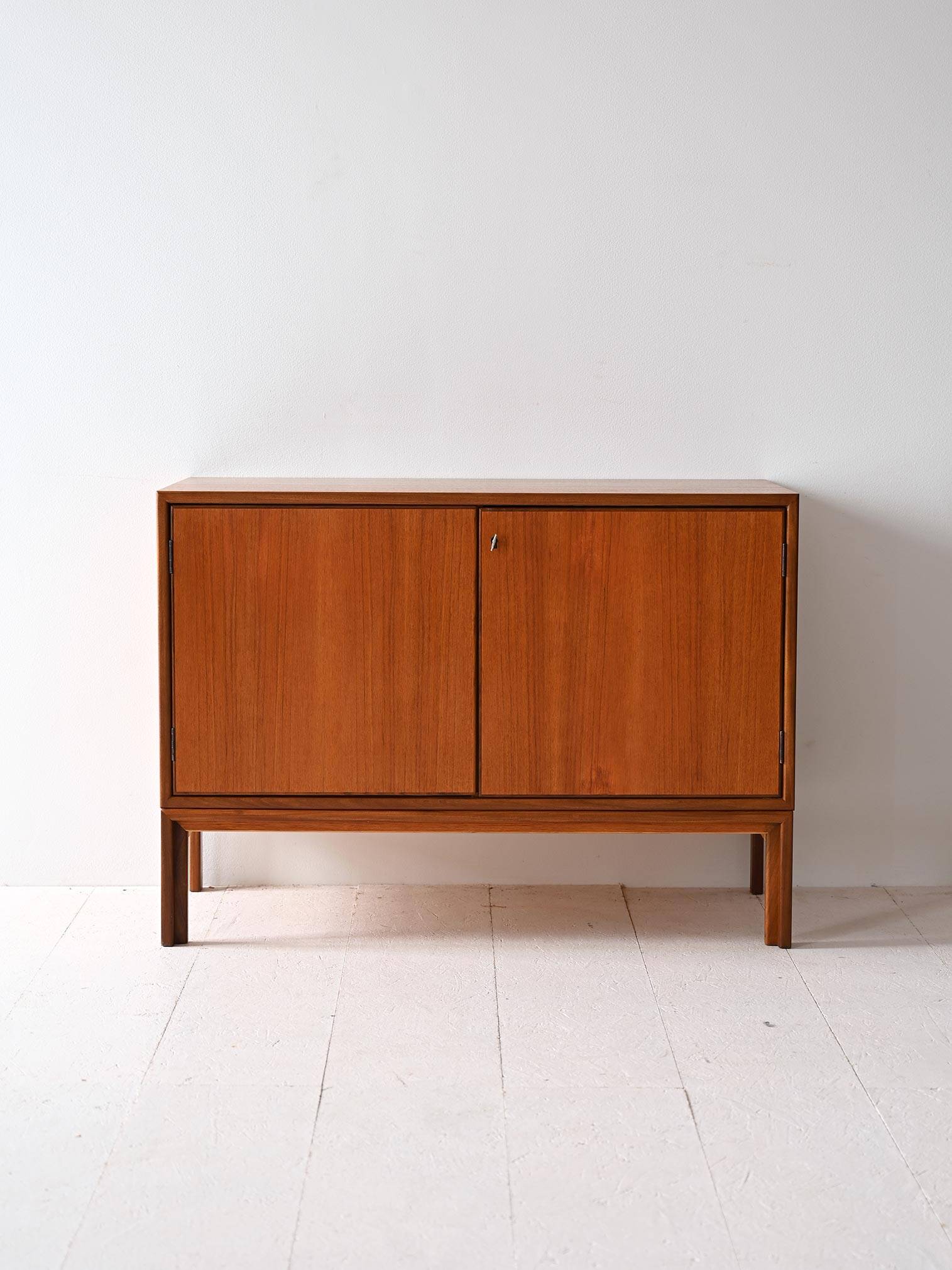 Teak sideboard from the 60s – Vintage Scandinavian production
