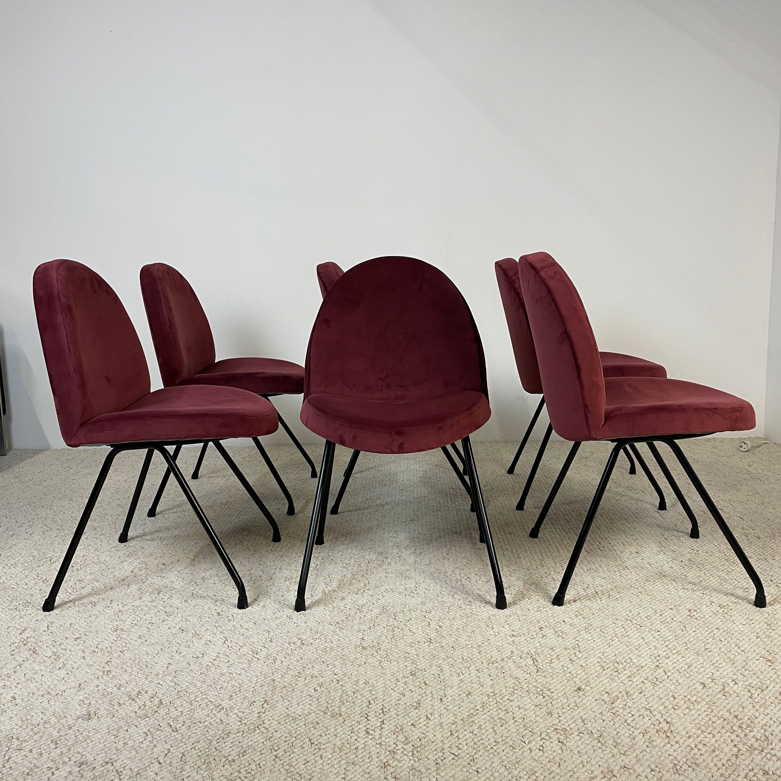 Serie de 6 chaises modèle 771 de Joseph-Andrè Motte édition Steiner